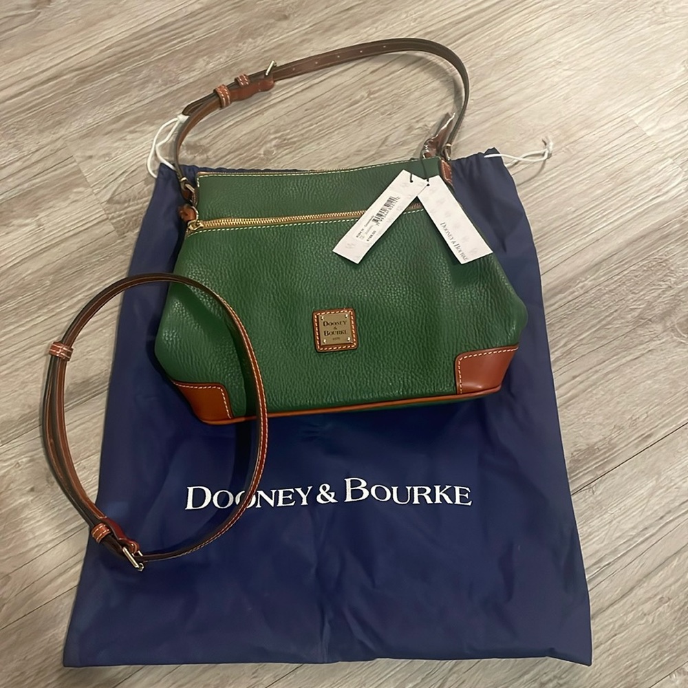 NWT Dooney & Burke Pebble Grain Crossbody in Dark Gree